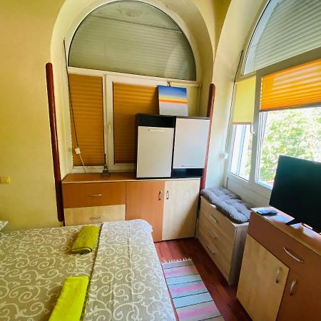 Central 2 Bedrooms Apartment Brasov Bagian luar foto